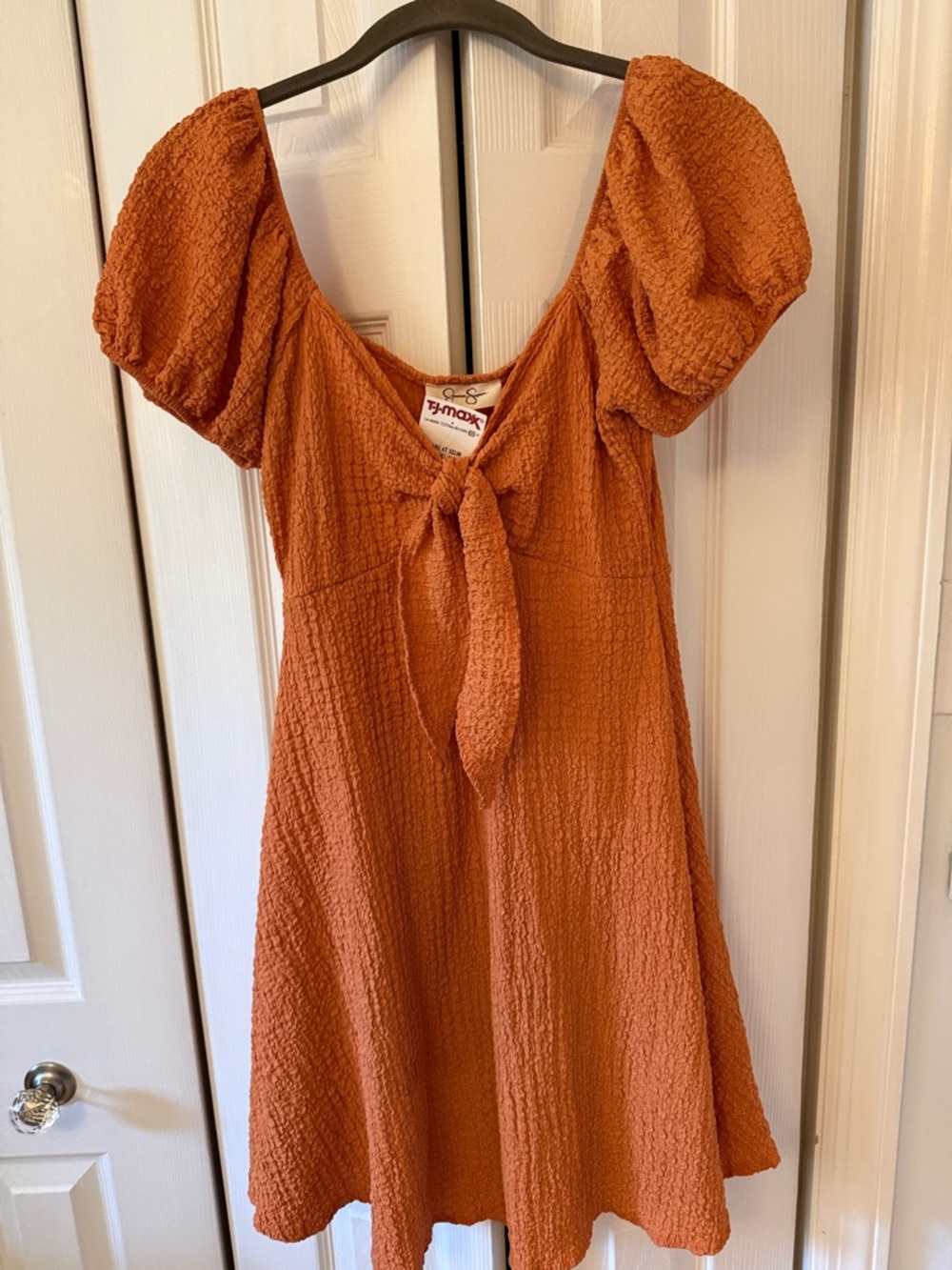 New with tags Jessica Simpson Rust Orange Textured short Dress large